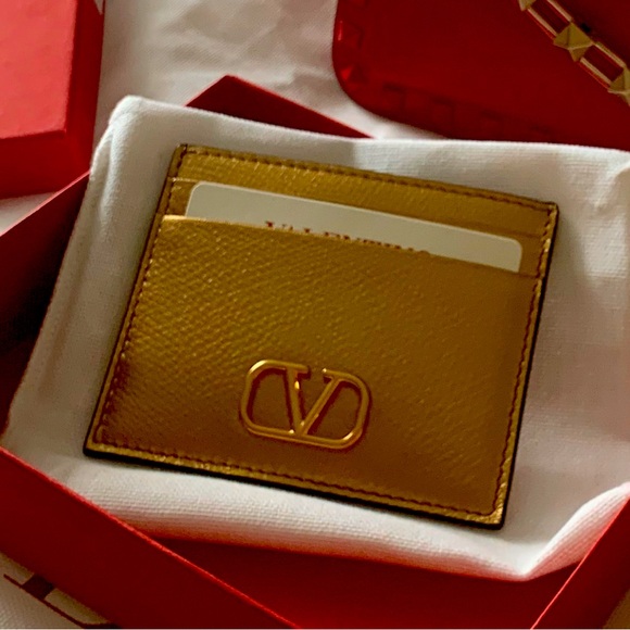 Authentic , brand new golden VALENTINO Gold Card Holder with compartments. Must! - Picture 1 of 1